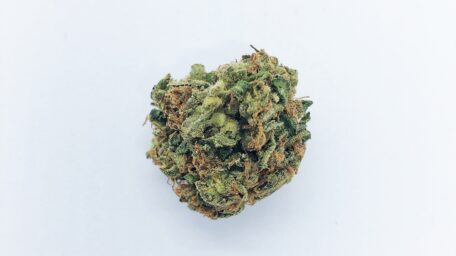 Vape Cartridges and Gummies for Orange County Weed Delivery related image